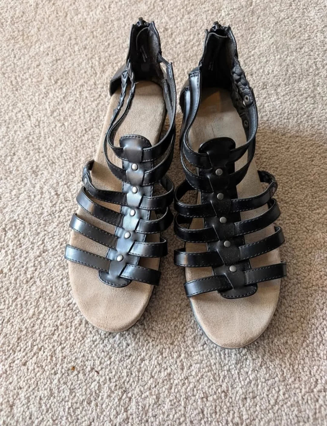 Strappy Naturalizer Sandals - size 7.5 thumbnail