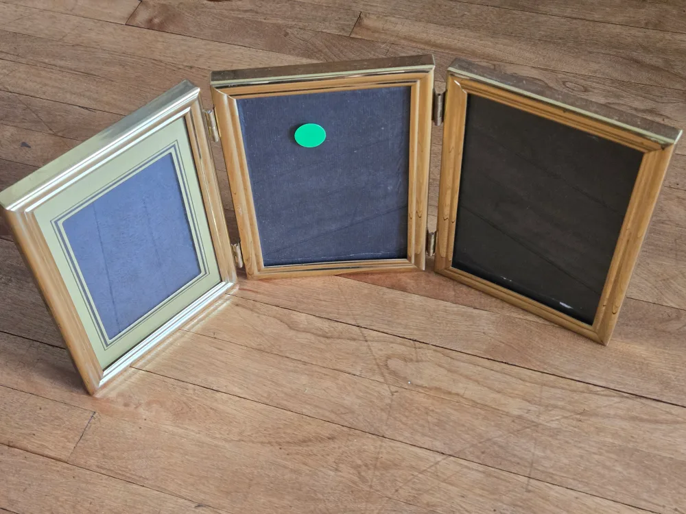 picture frame trio (pickup Warden/Kingston) thumbnail
