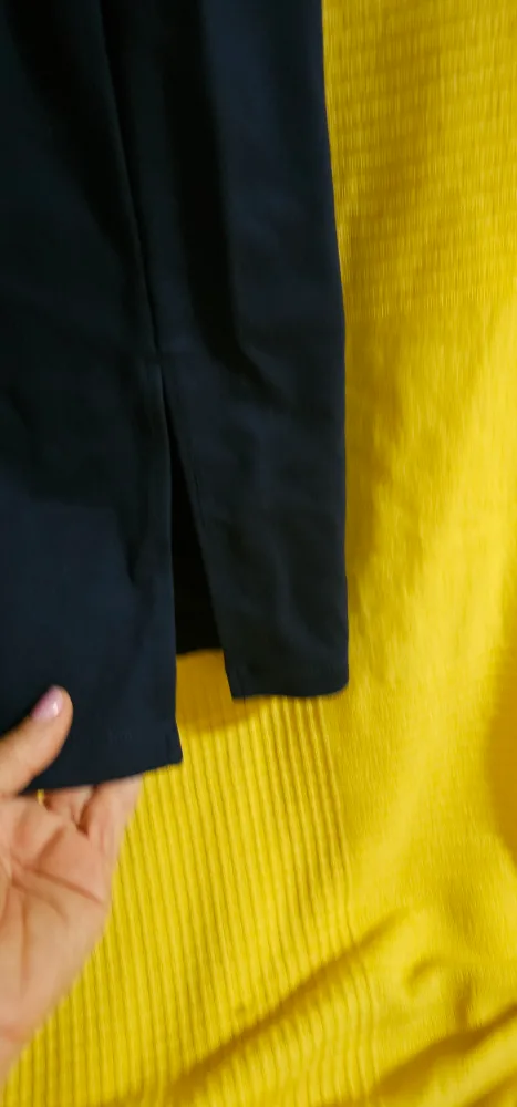 Babaton Navy Blue Skirt - Size 4 image indicator(4)