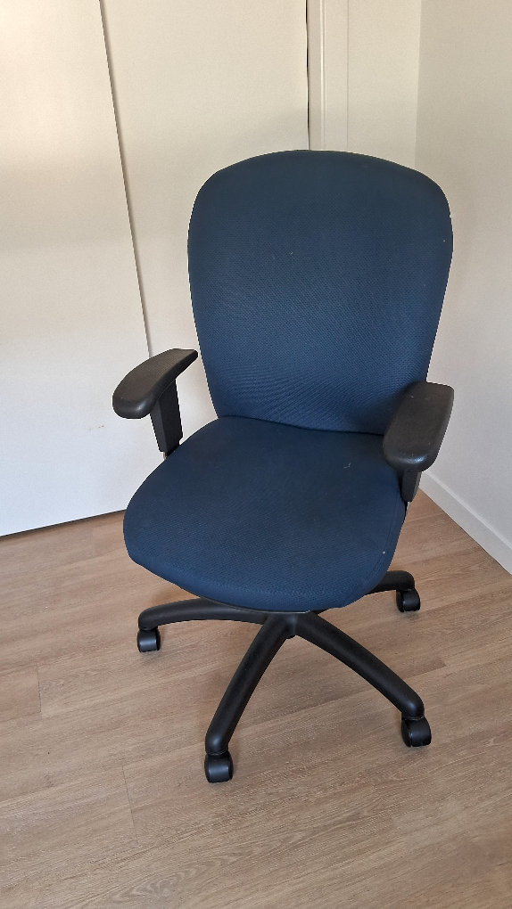 Blue Office Chair - photo 4