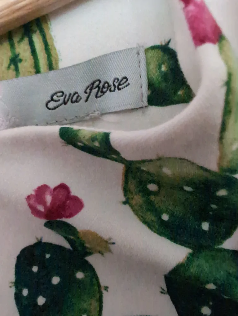 🇨🇦Eva Rose Cactus Print Romper image indicator(2)