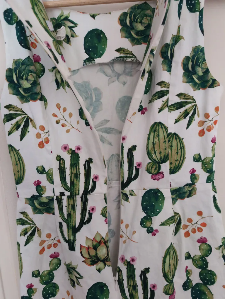 🇨🇦Eva Rose Cactus Print Romper image indicator(3)