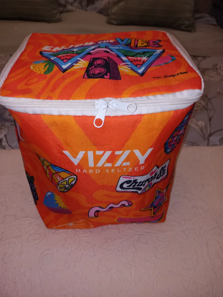 Insulated Soft Cooler Bag thumbnail