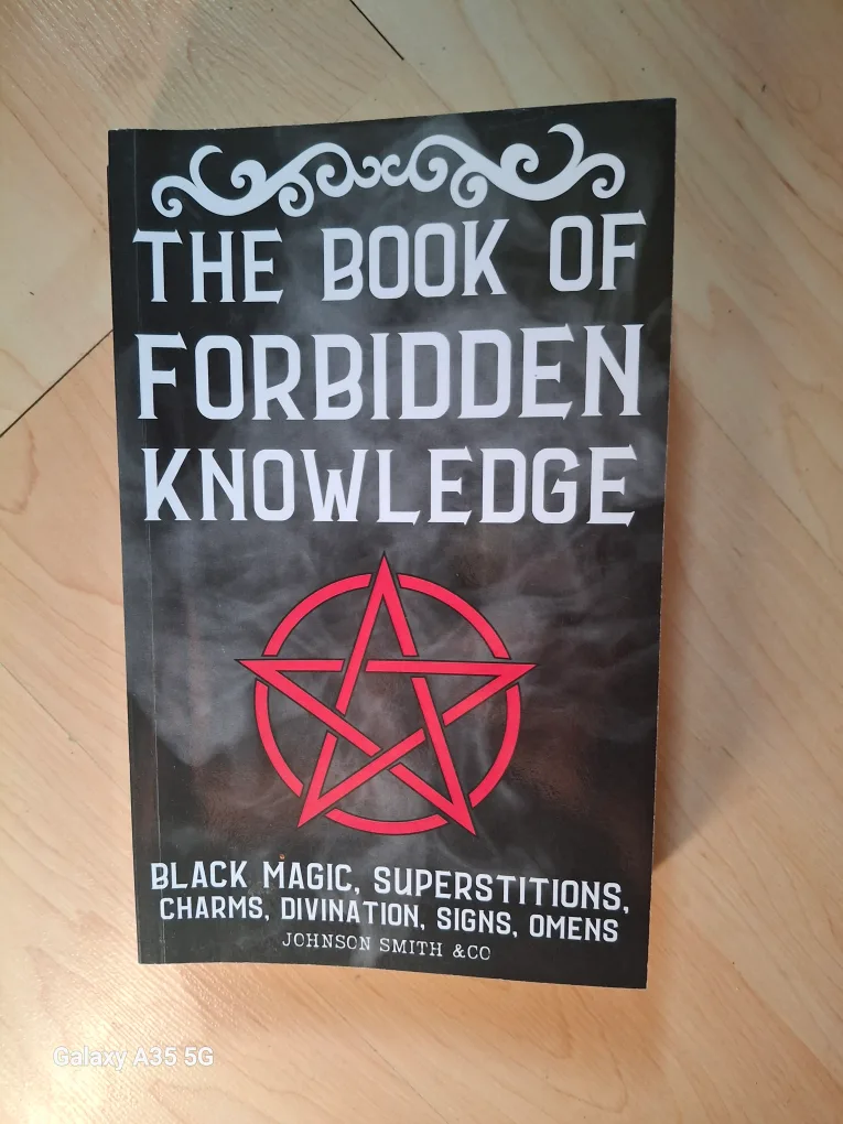 Wicca Spellbook Starter Kit & More thumbnail