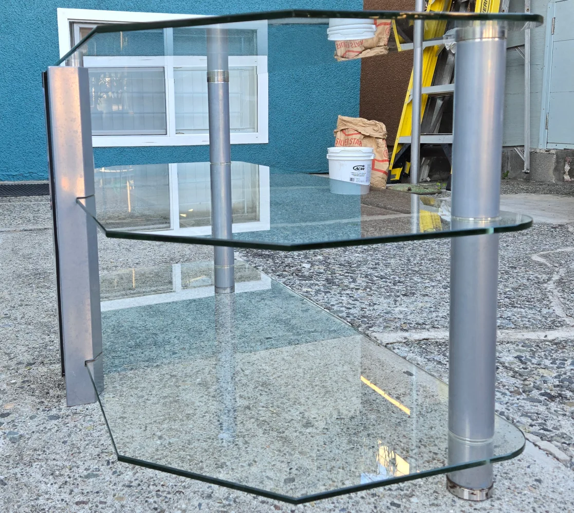 Glass TV Stand image indicator(3)