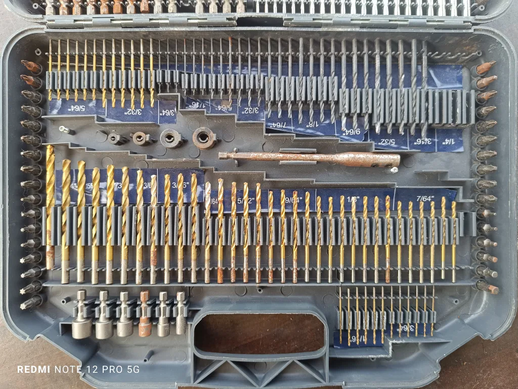 ROK 246-Piece Drill and Drive Bit Set image indicator(3)