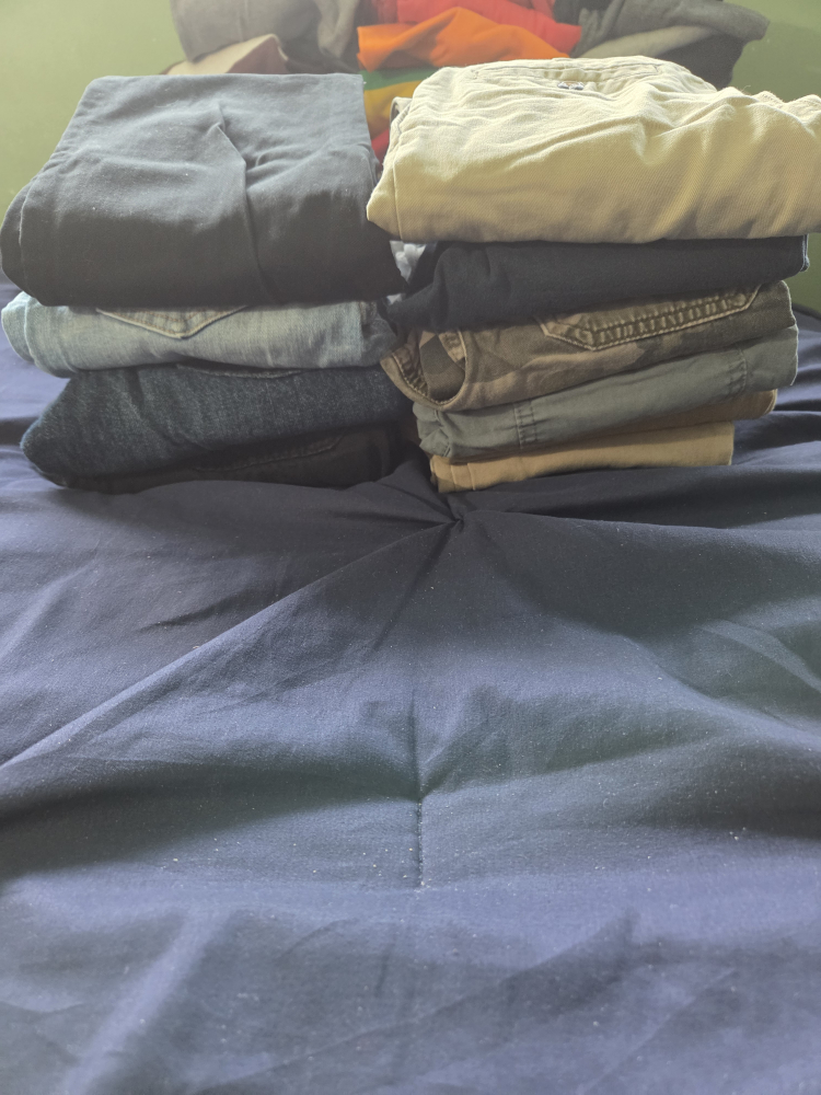 Mixed Clothing Lot - photo 2