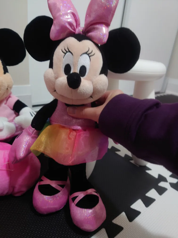 Minnie Mouse Plush Toys image indicator(3)