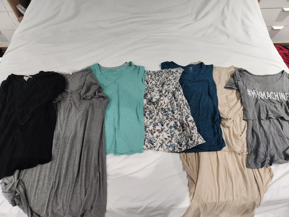 Maternity Clothes Bundle thumbnail