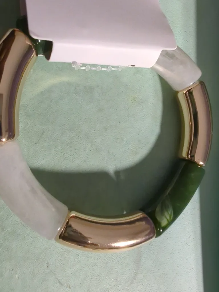 Bracelet - Gold, Green, White image indicator(2)