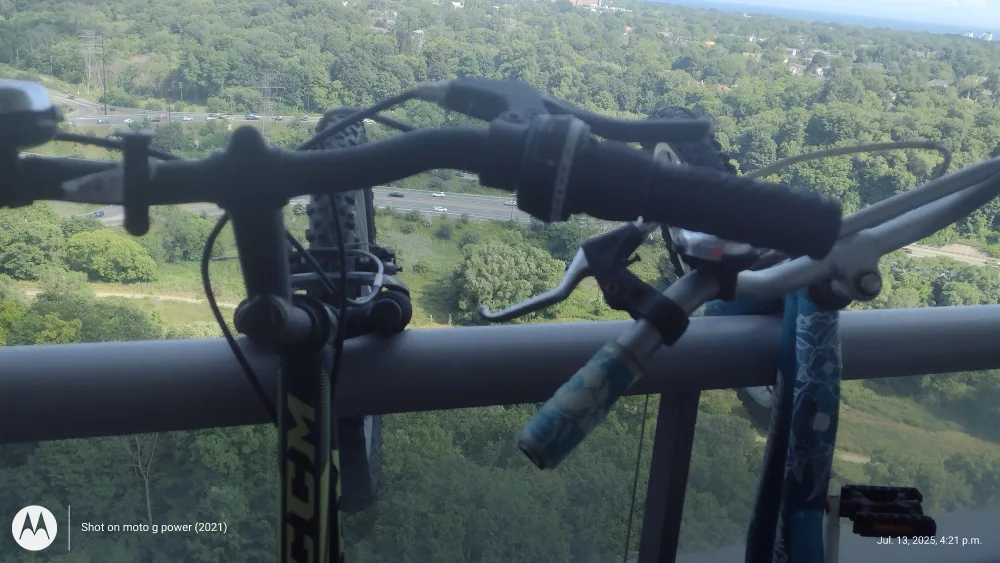 CCM Ruckus & Supercycle Bikes image indicator(6)