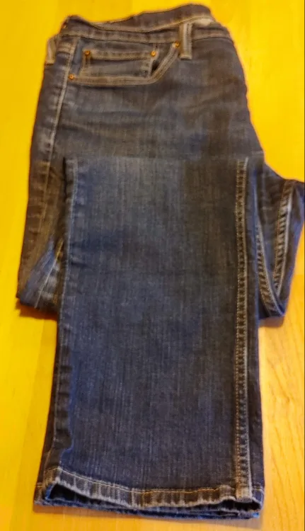 Levi's Red Tab Jeans image indicator(2)