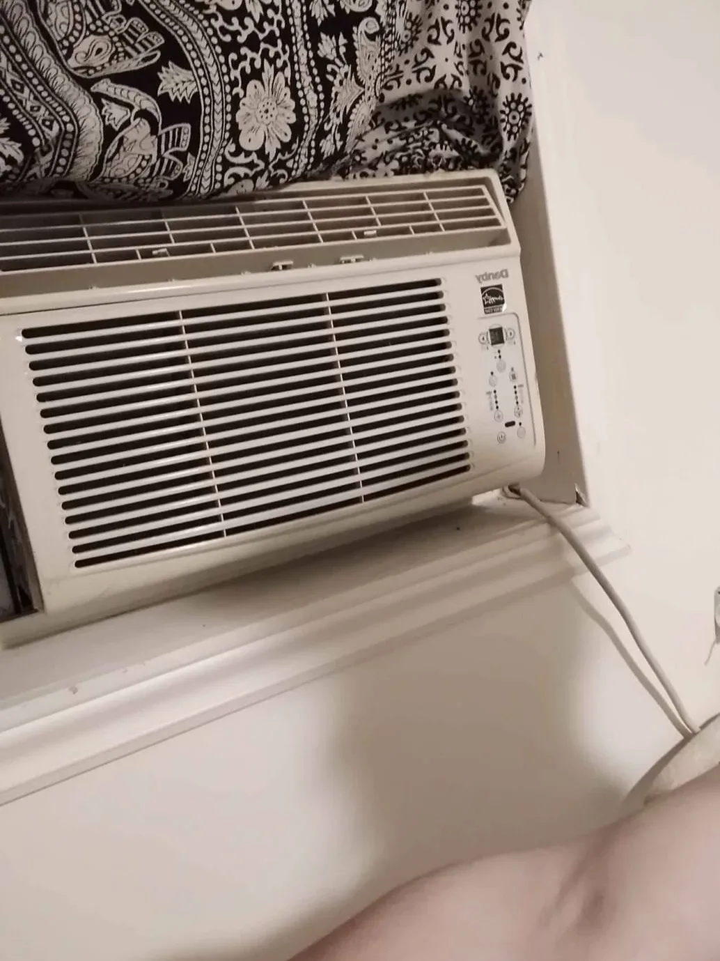 Danby Window Air Conditioner thumbnail