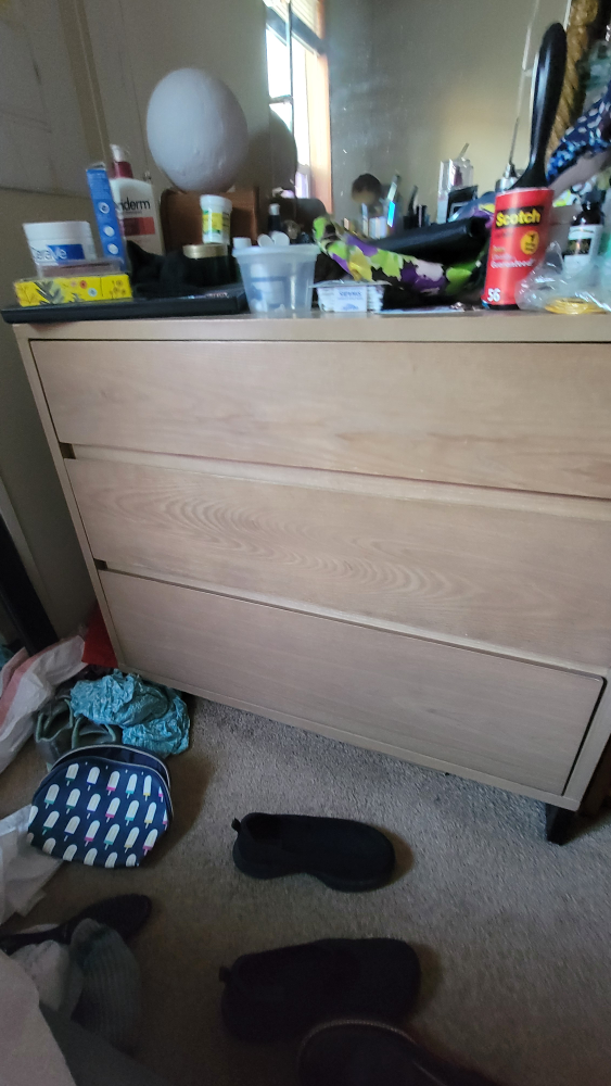 3-Drawer Dresser