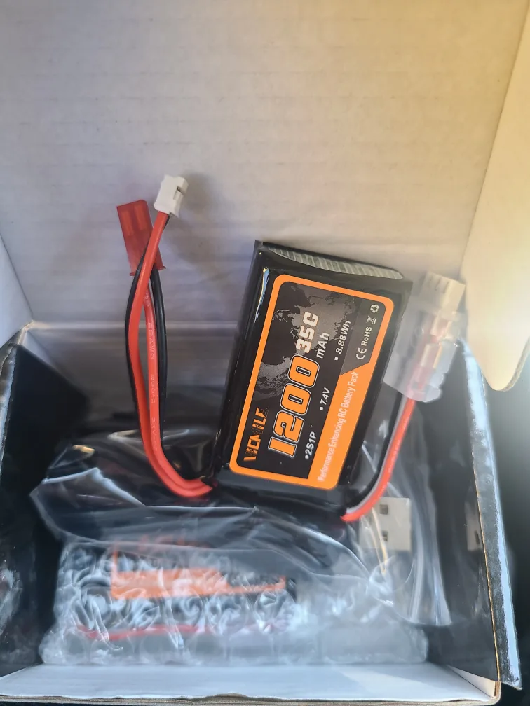 VICMILE 1200mAh Lipo Battery 2S 7.4V with Charger - New thumbnail