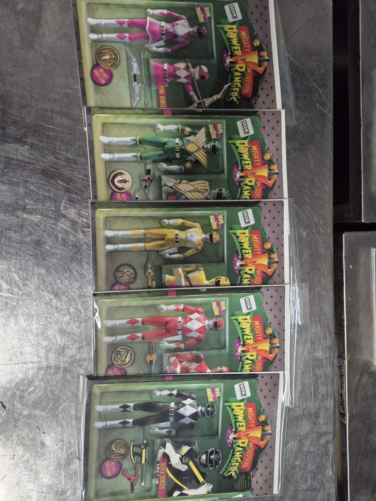 Mighty Morphin Power Rangers Action Figures - photo 2