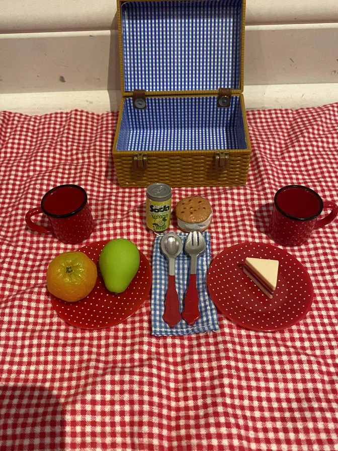 American Girl Doll Accessories Lot thumbnail