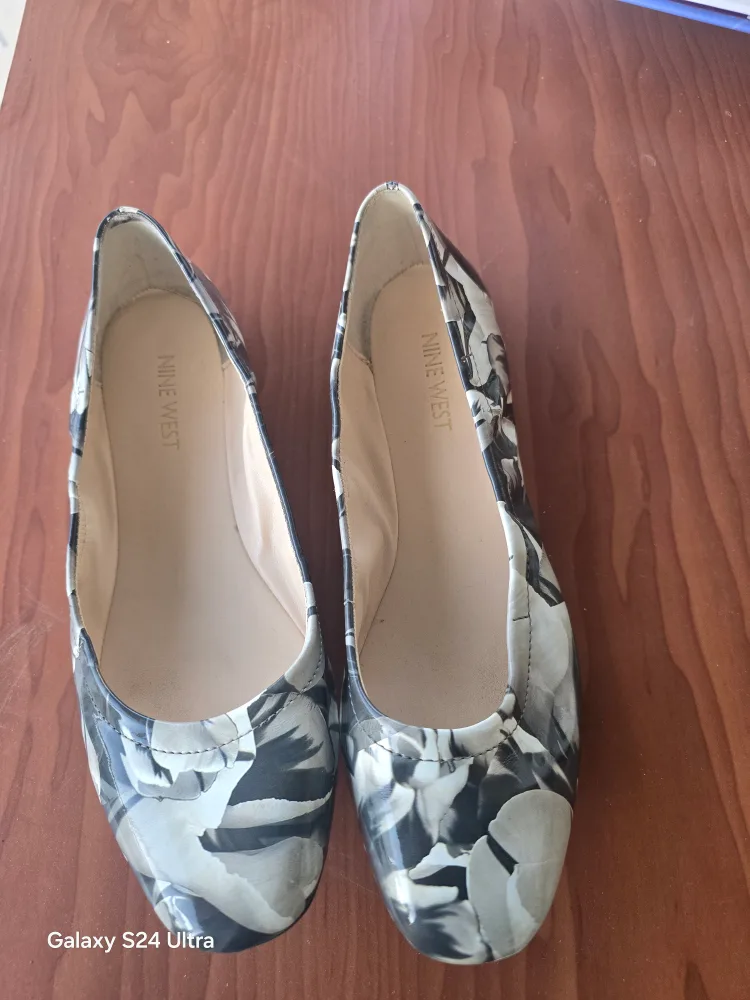 Nine West Floral Ballet Flats thumbnail