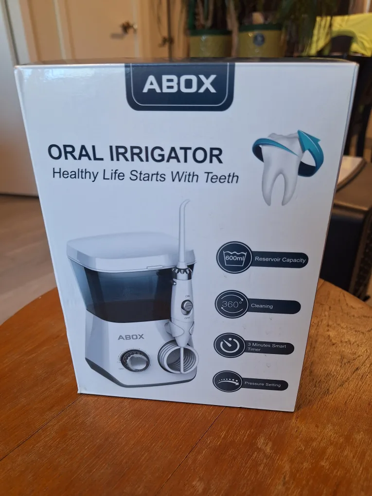 ABOX Water Flosser with Accessories - new in original packaging thumbnail