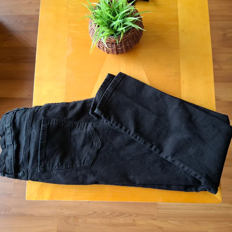 mens Guess Black Skinny Jeans image indicator(3)