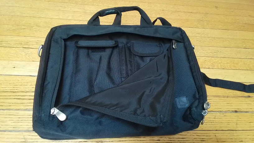 Black Laptop Bag image indicator(5)