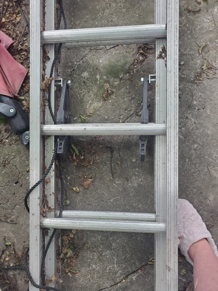 Aluminum Extension Ladder image indicator(3)
