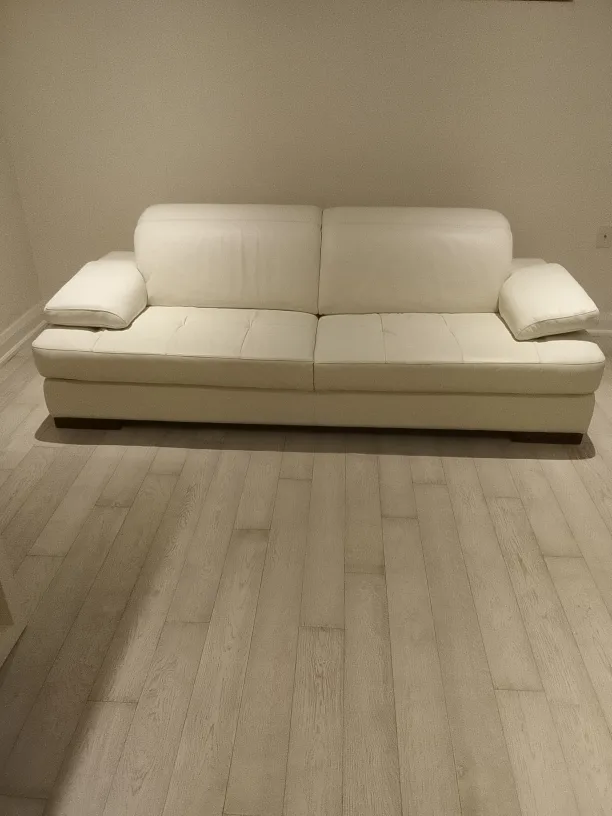 (Mobilia) Modern White real Leather Sofa image indicator(3)