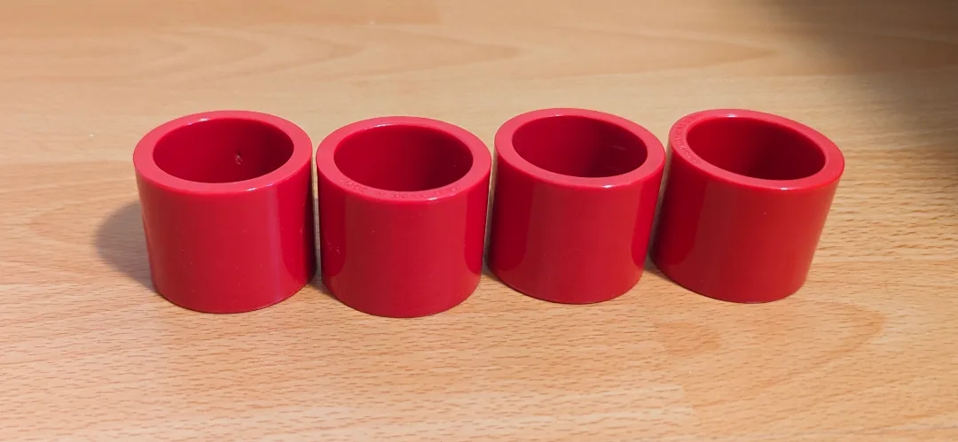 Brand New Red Plastic Napkin Rings - Set of 4 thumbnail