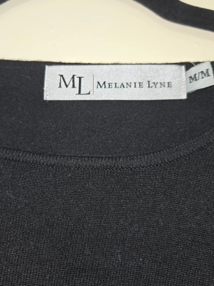 NEW with Tags Women's Tops, shirts ,t-shirts , mix sizes image indicator(4)