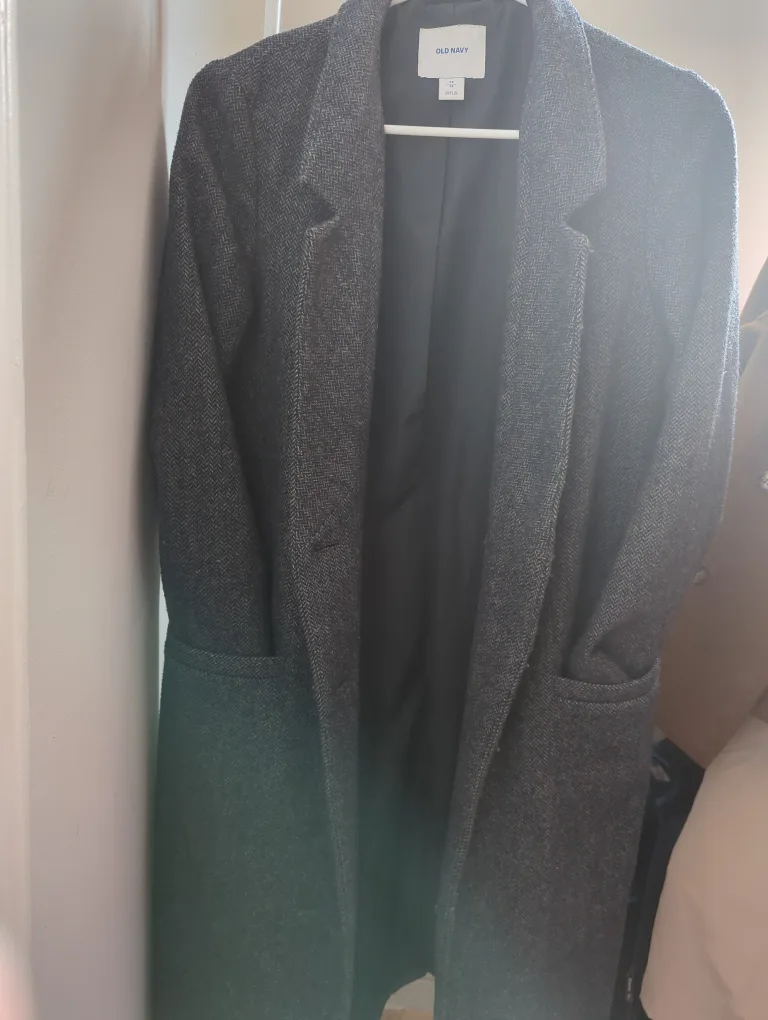 Old Navy Women's Herringbone Coat, Size S image indicator(3)