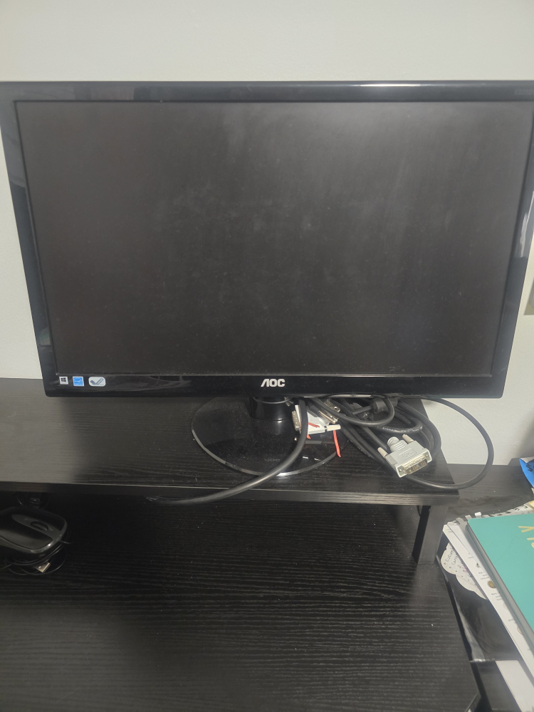 AOC Monitor - photo 3