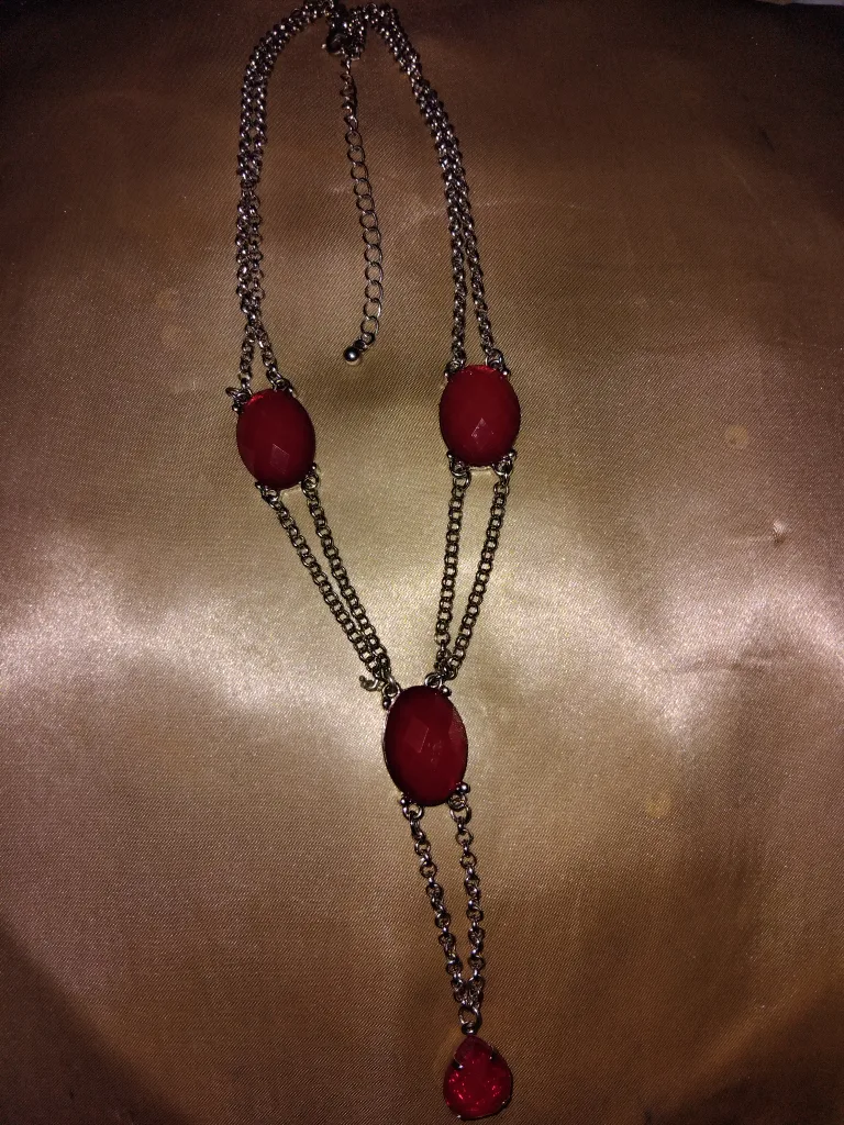 Red Stone Necklace thumbnail