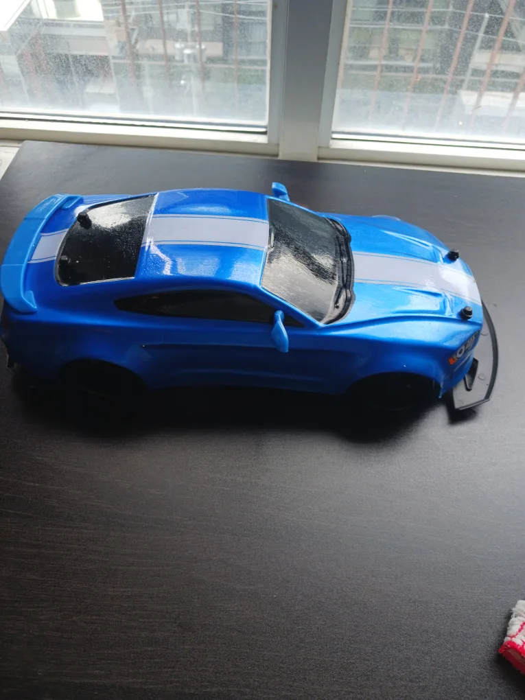 Blue Ford Mustang Model Car thumbnail