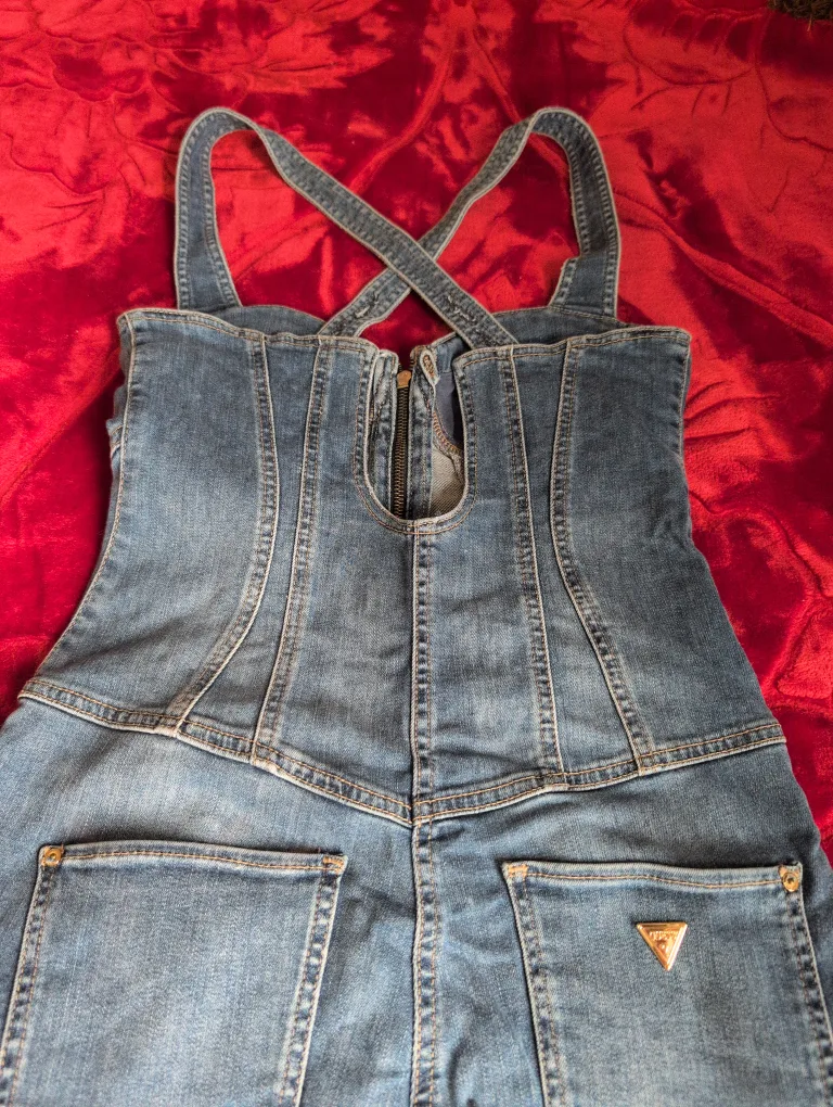 Guess Denim Jumpsuit ��🇨🇦 image indicator(3)