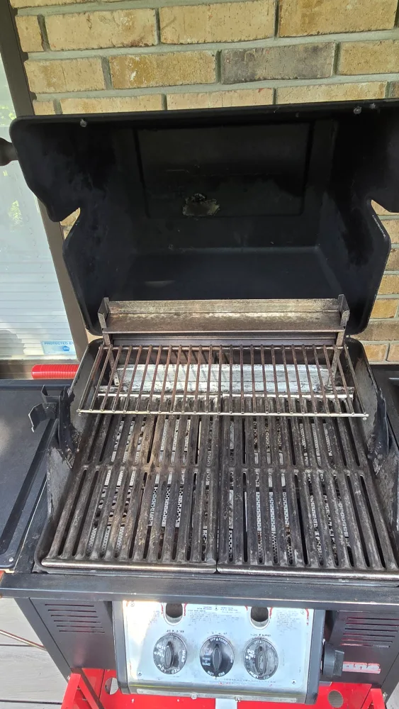 Ducane Gas Grill with Storage image indicator(7)