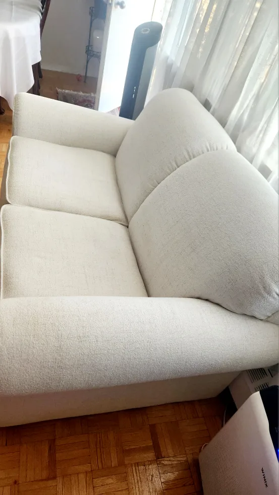 LA-Z-BOY Mackenzie Loveseat - 45" x 64" thumbnail