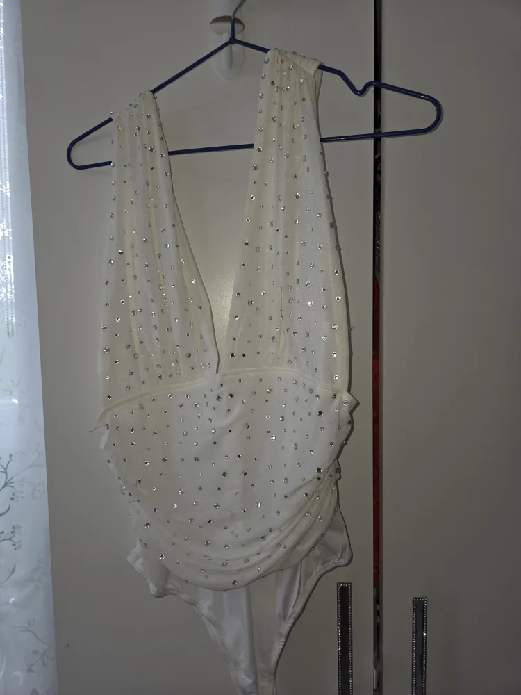 White Sleeveless Rhinestone Bodysuit image indicator(4)