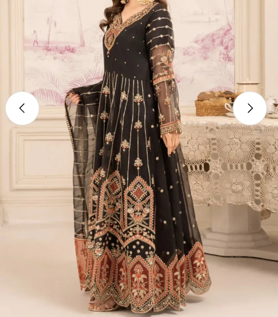 Black Embroidered Maxi Dress - Size S image indicator(2)