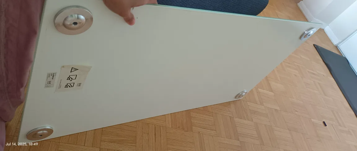 IKEA GLASHOLM Table image indicator(2)