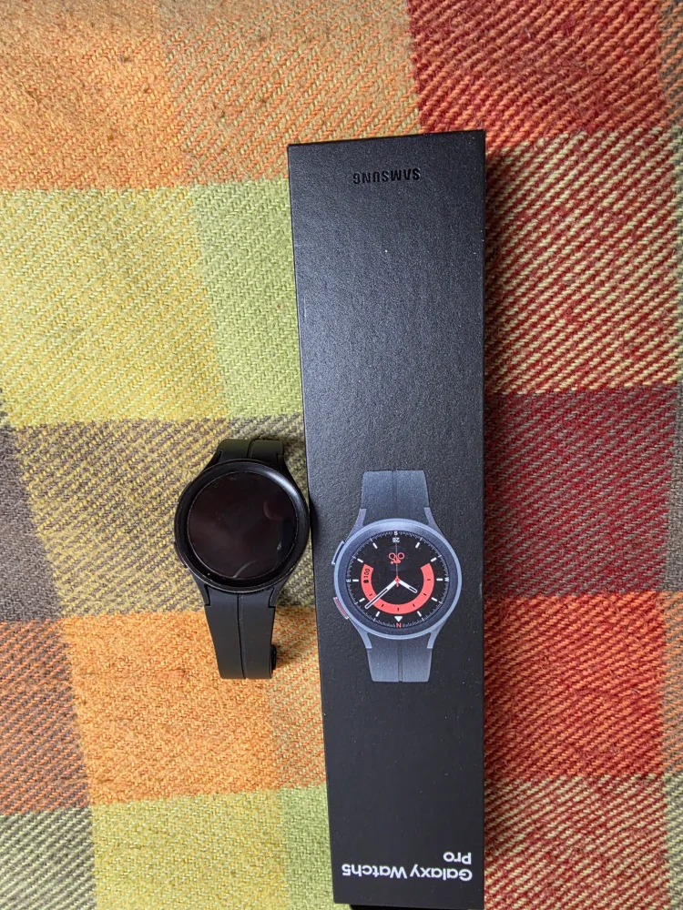 Samsung Galaxy Watch 5 Pro - Black thumbnail