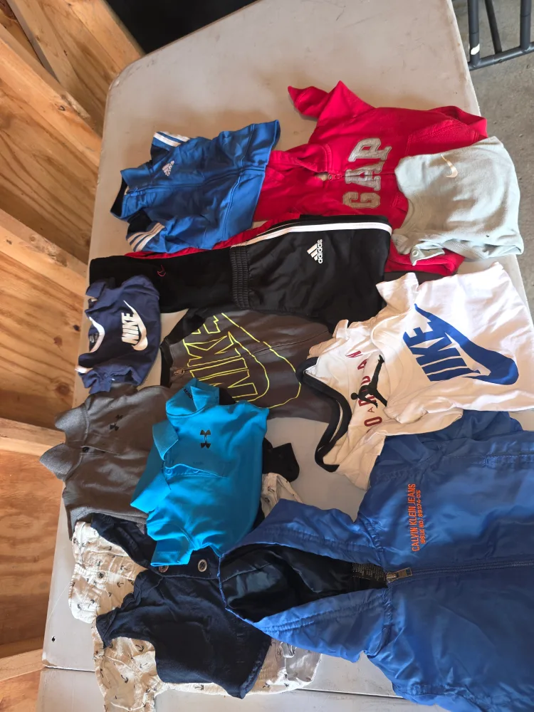 Mixed Kids Clothing Lot - Various Brands & Sizes thumbnail