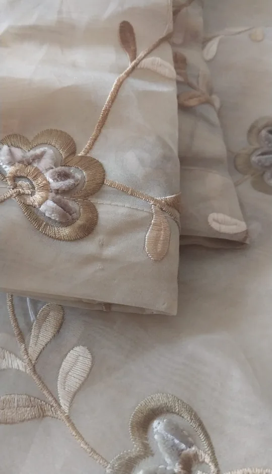 *Longue Rideau transparent floral* thumbnail