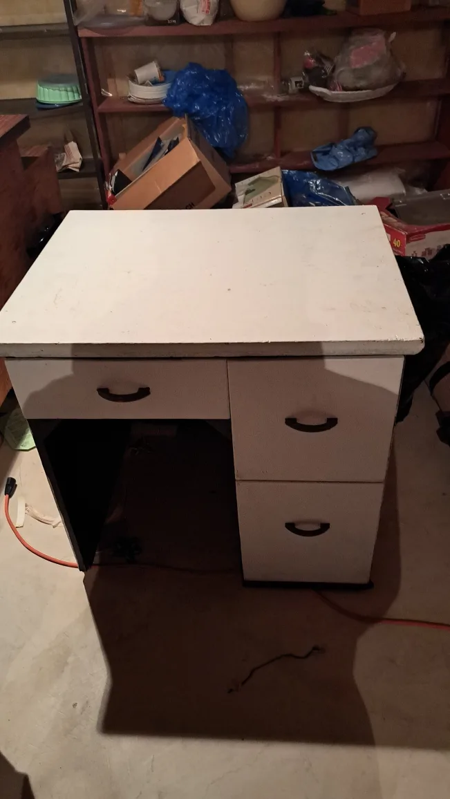 White Desk with Drawers thumbnail