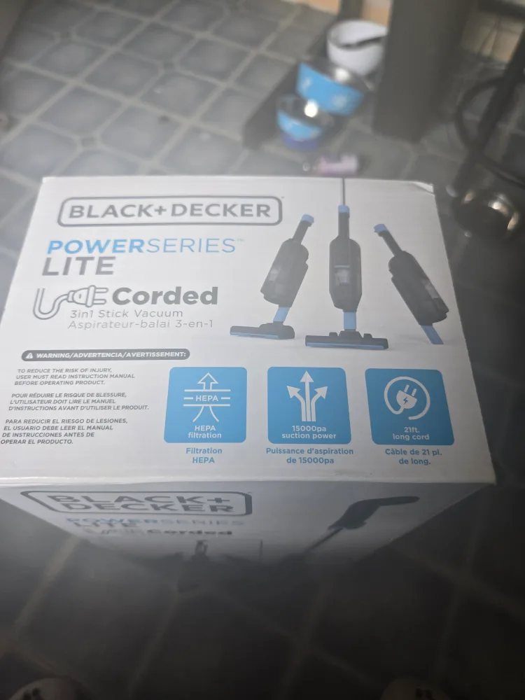 New BLACK+DECKER POWERSERIES LITE Corded 3in1 Stick Vacuum image indicator(2)