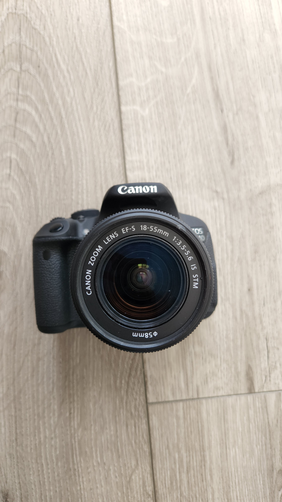 Canon EOS 2000D Camera with 18-55mm Lens