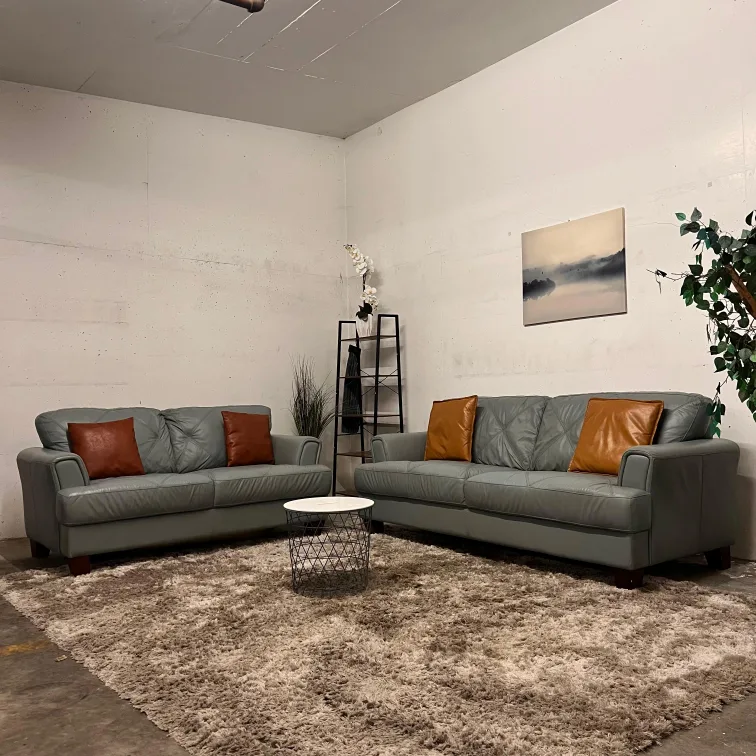 Chateau D'ax Leather sofa set. Sofa loveseat couch set. Delivery thumbnail