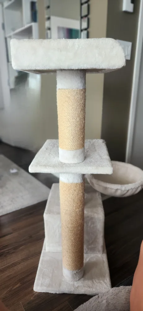 XL Cat Tree with Scratching Posts & Beds image indicator(5)