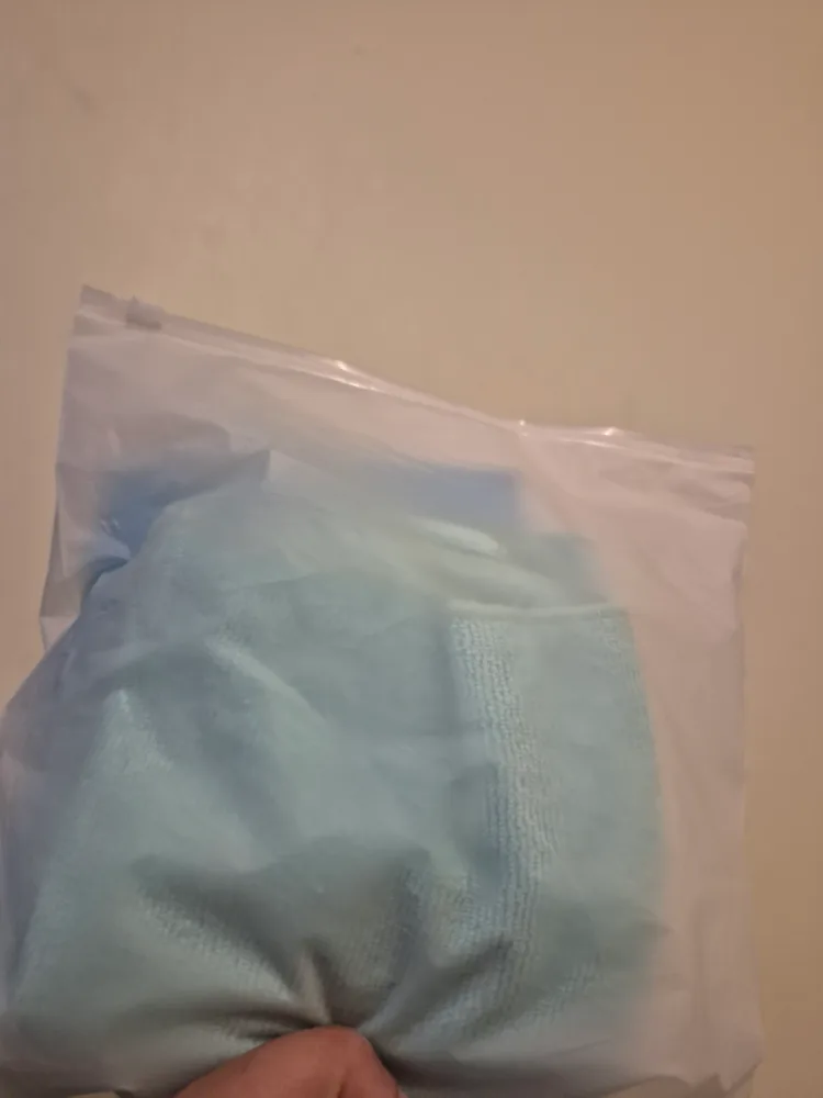 S&T Microfibre Towel - New in Package image indicator(5)