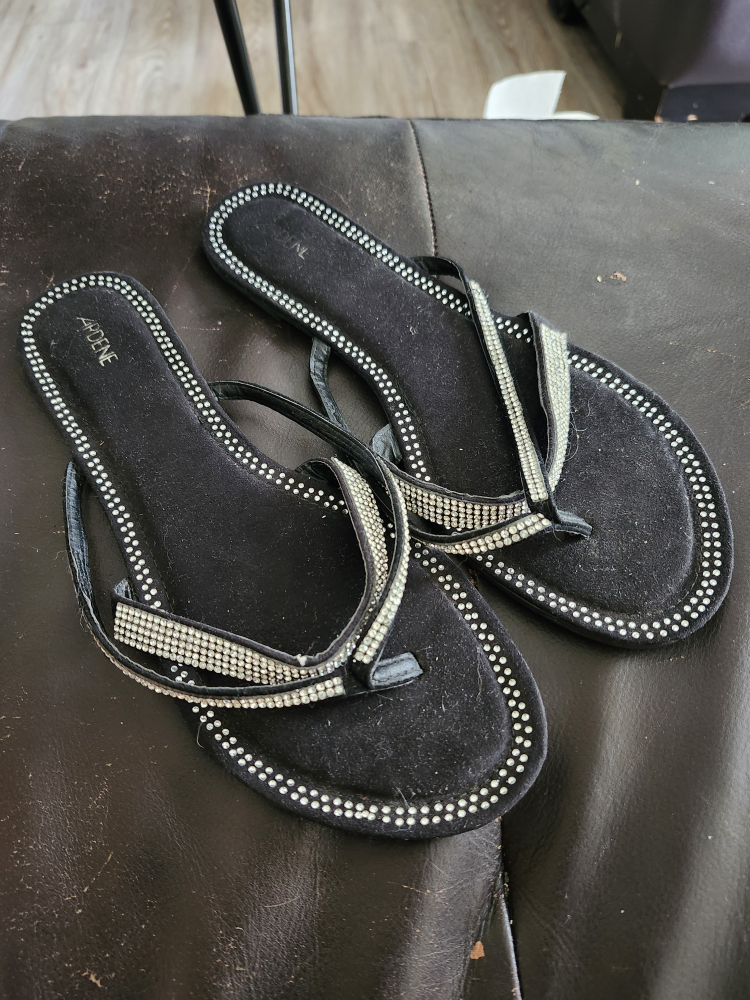 Ardene Black Rhinestone Flip Flops - Size 9