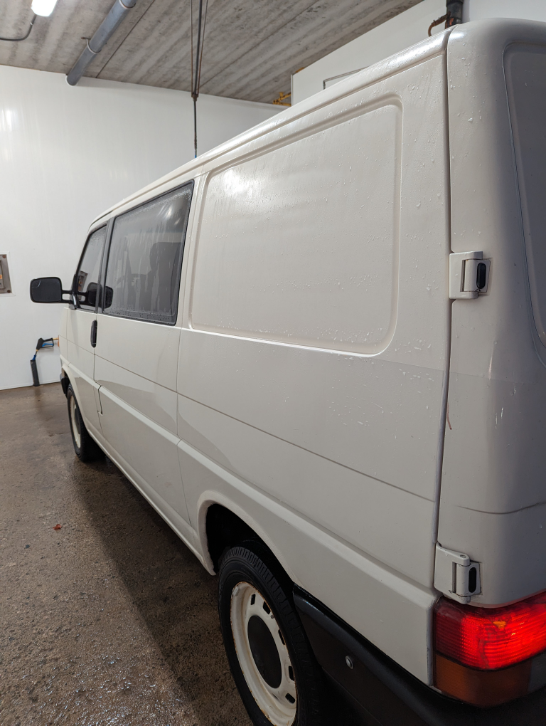 Volkswagen Transporter Van - photo 3